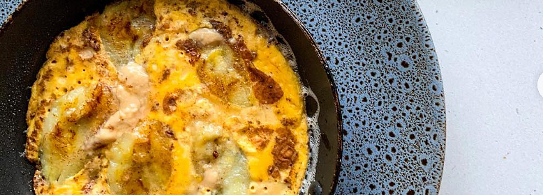 Banana egg yolk omlette