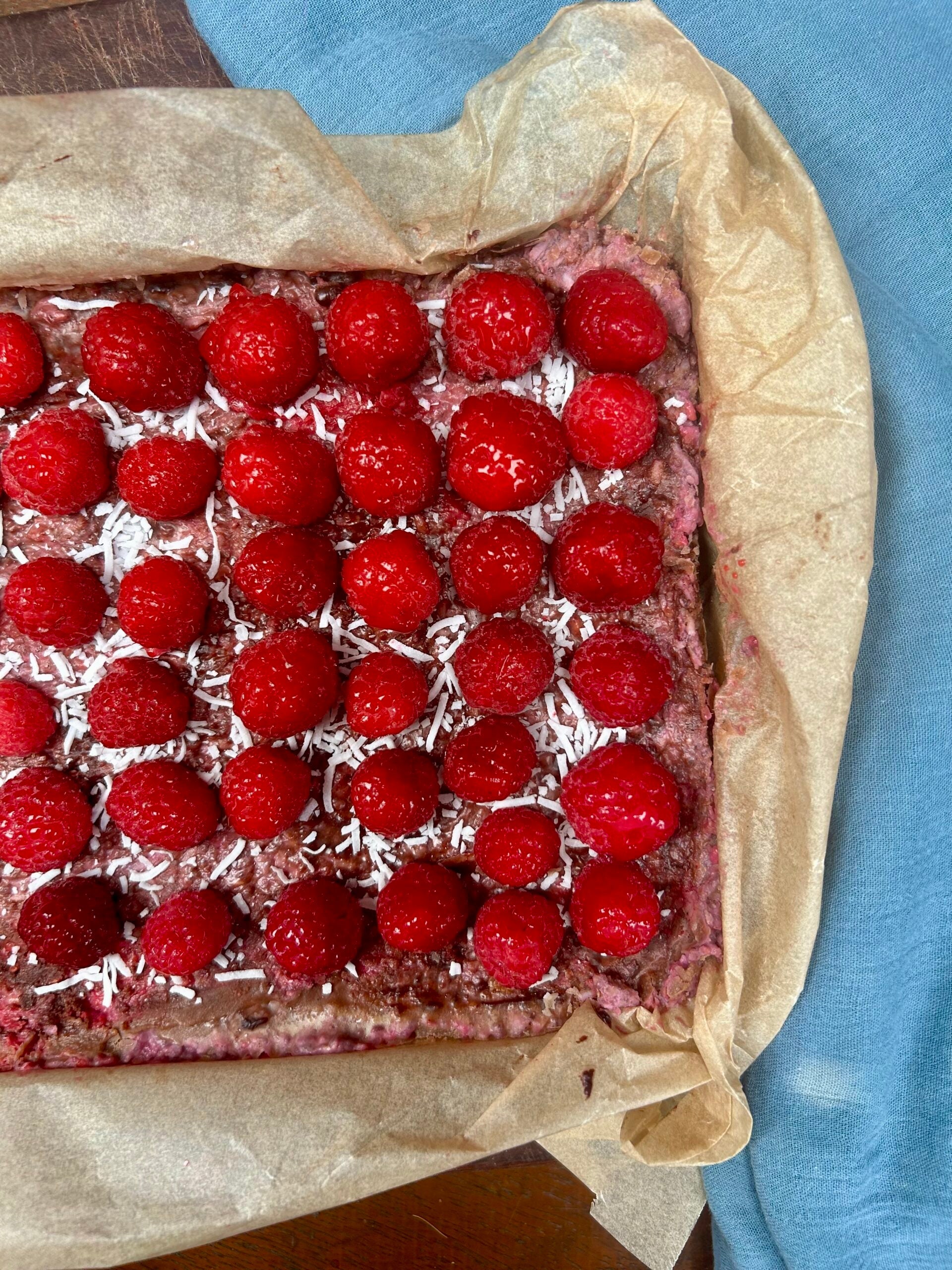 Raw raspberry, flax and coconut slice aka "Raspberry ripe"