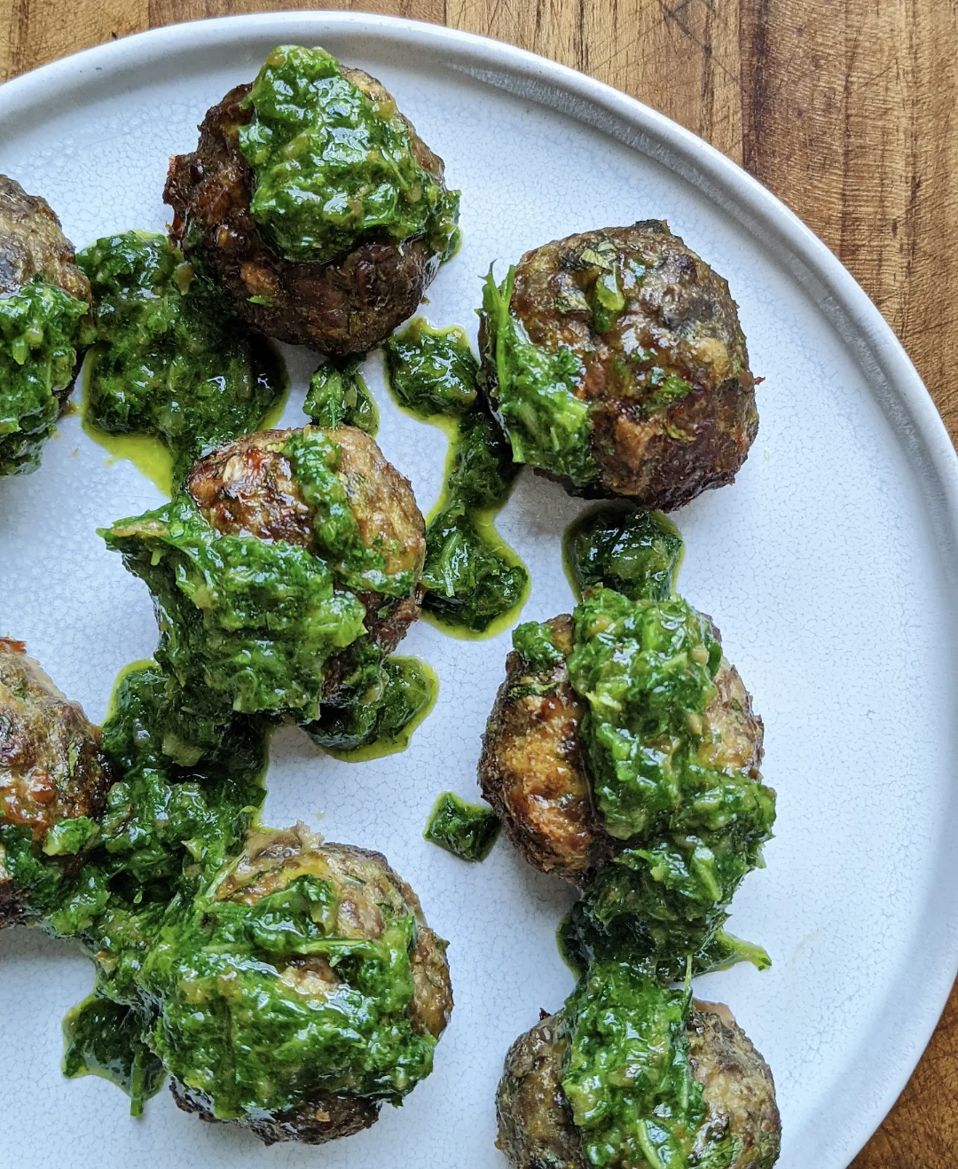 Lamb meatballs & raisin herb pesto