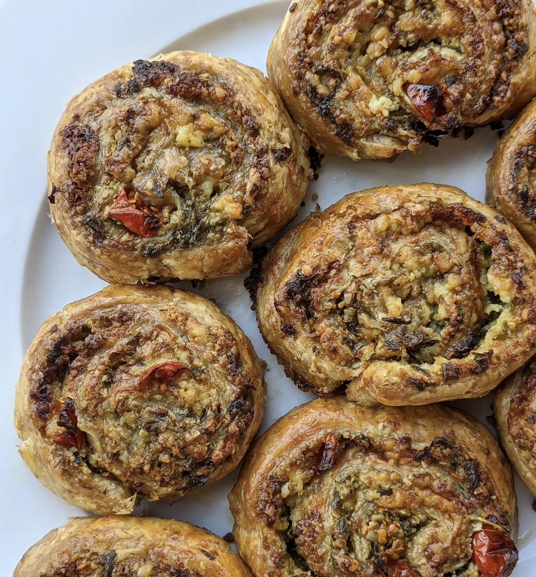 Pesto and Cheese Scrolls